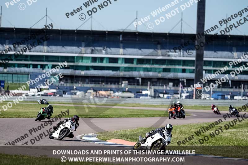 Rockingham no limits trackday;enduro digital images;event digital images;eventdigitalimages;no limits trackdays;peter wileman photography;racing digital images;rockingham raceway northamptonshire;rockingham trackday photographs;trackday digital images;trackday photos